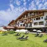 & Sonne 4 Sterne Superior Hotel Kirchberg en Tyrol