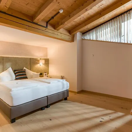 & Sonne 4 Sterne Superior Hotel Kirchberg in Tirol