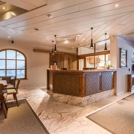 & Sonne 4 Sterne Superior