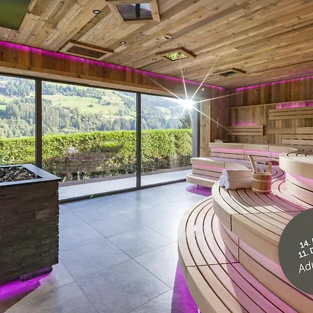 & Sonne 4 Sterne Superior Kirchberg in Tirol