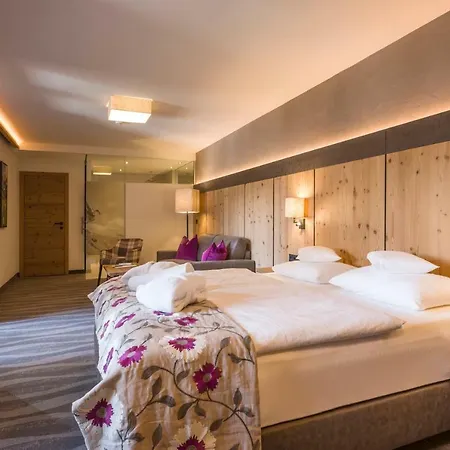 Hotel & Sonne 4 Sterne Superior 4*