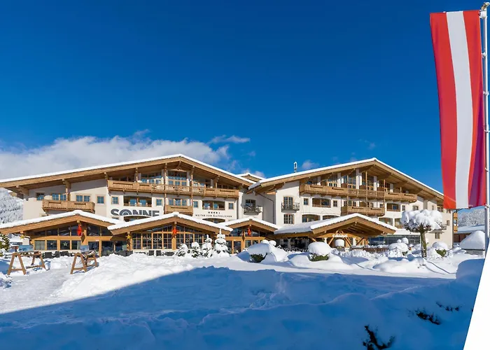 & Sonne 4 Sterne Superior Hotel Kirchberg in Tirol