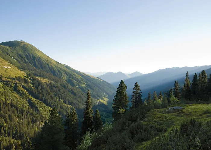 Hotel & Sonne 4 Sterne Superior Kirchberg in Tirol