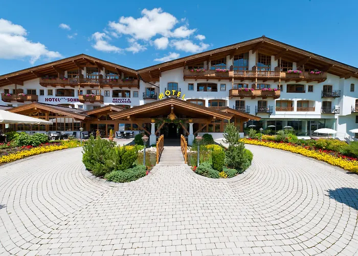 Hotel & Sonne 4 Sterne Superior Kirchberg in Tirol