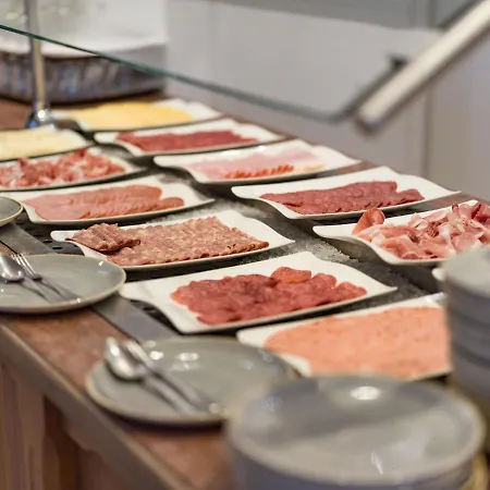 & Sonne 4 Sterne Superior فندق كيرشبرغ ان تيرول